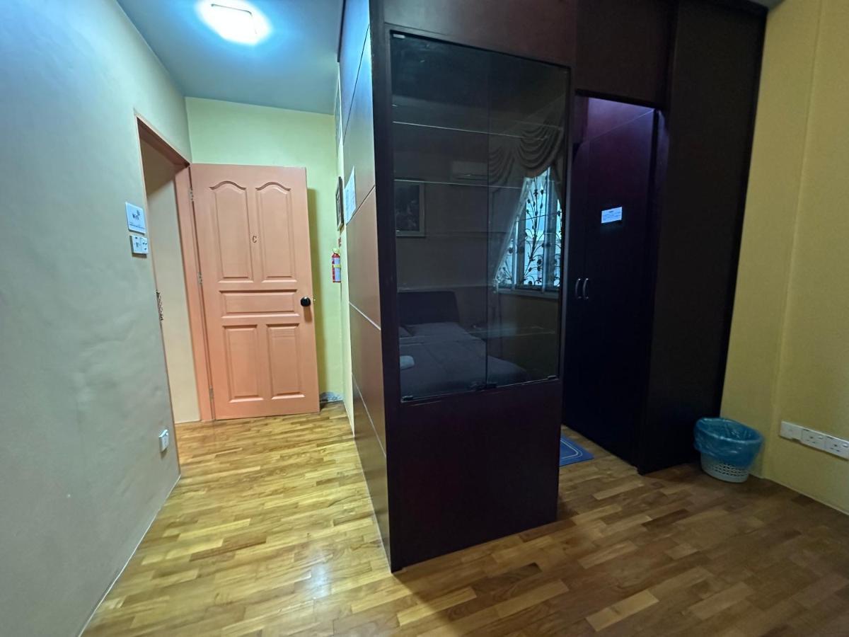 Seladah Stay Kuching Dış mekan fotoğraf